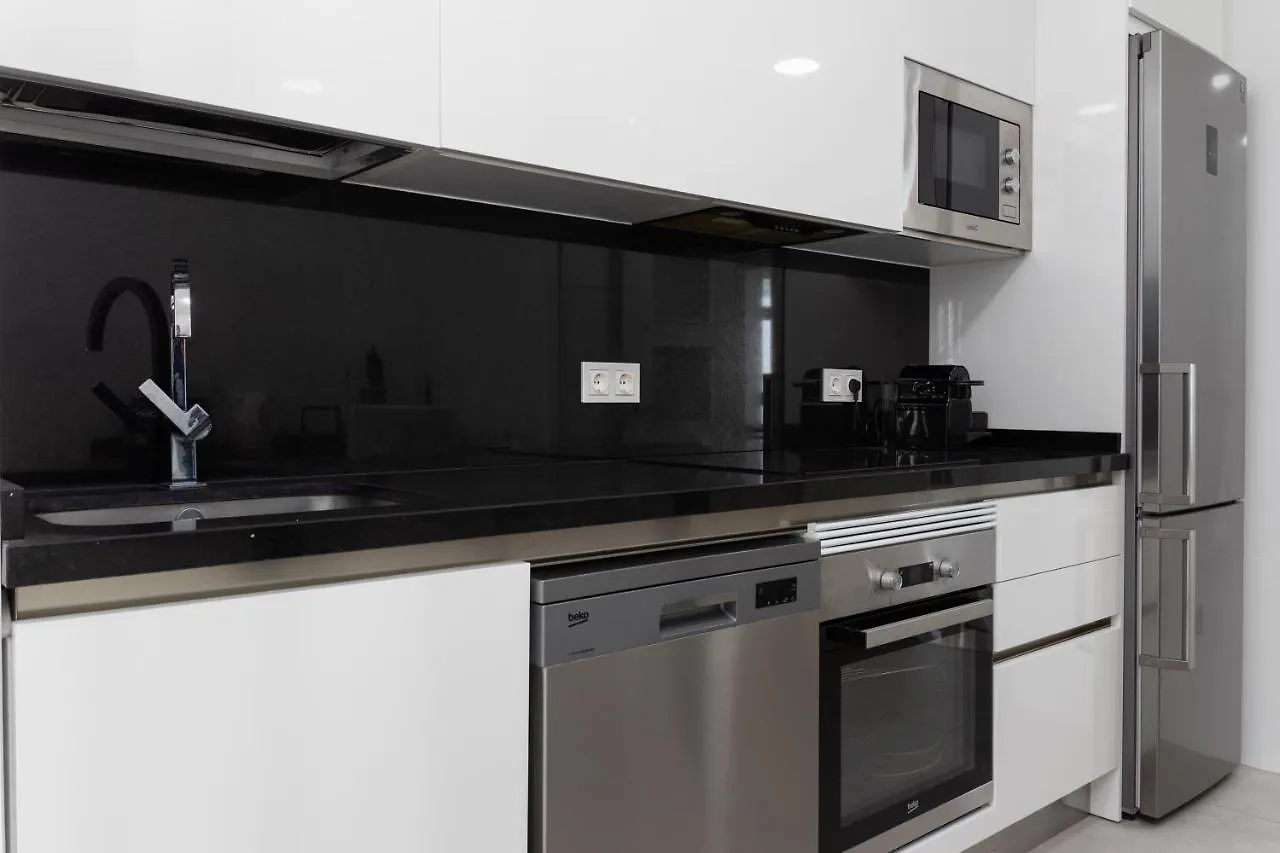 Luxury two bedrooms apartment Avenida del Mar Marbella Spanje