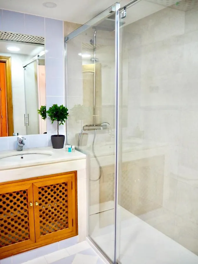 Luxury two bedrooms apartment Avenida del Mar Marbella